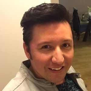 Meet your Posher, Rene